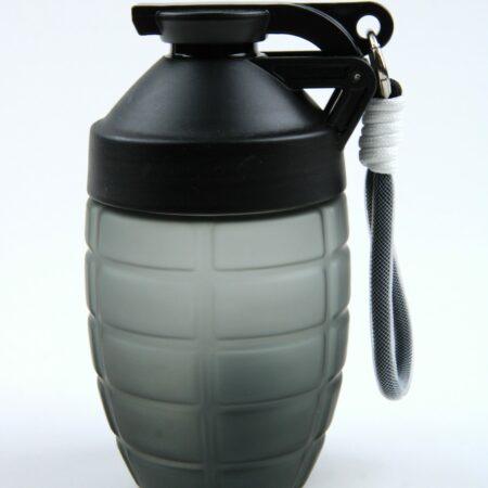Shaker grenade